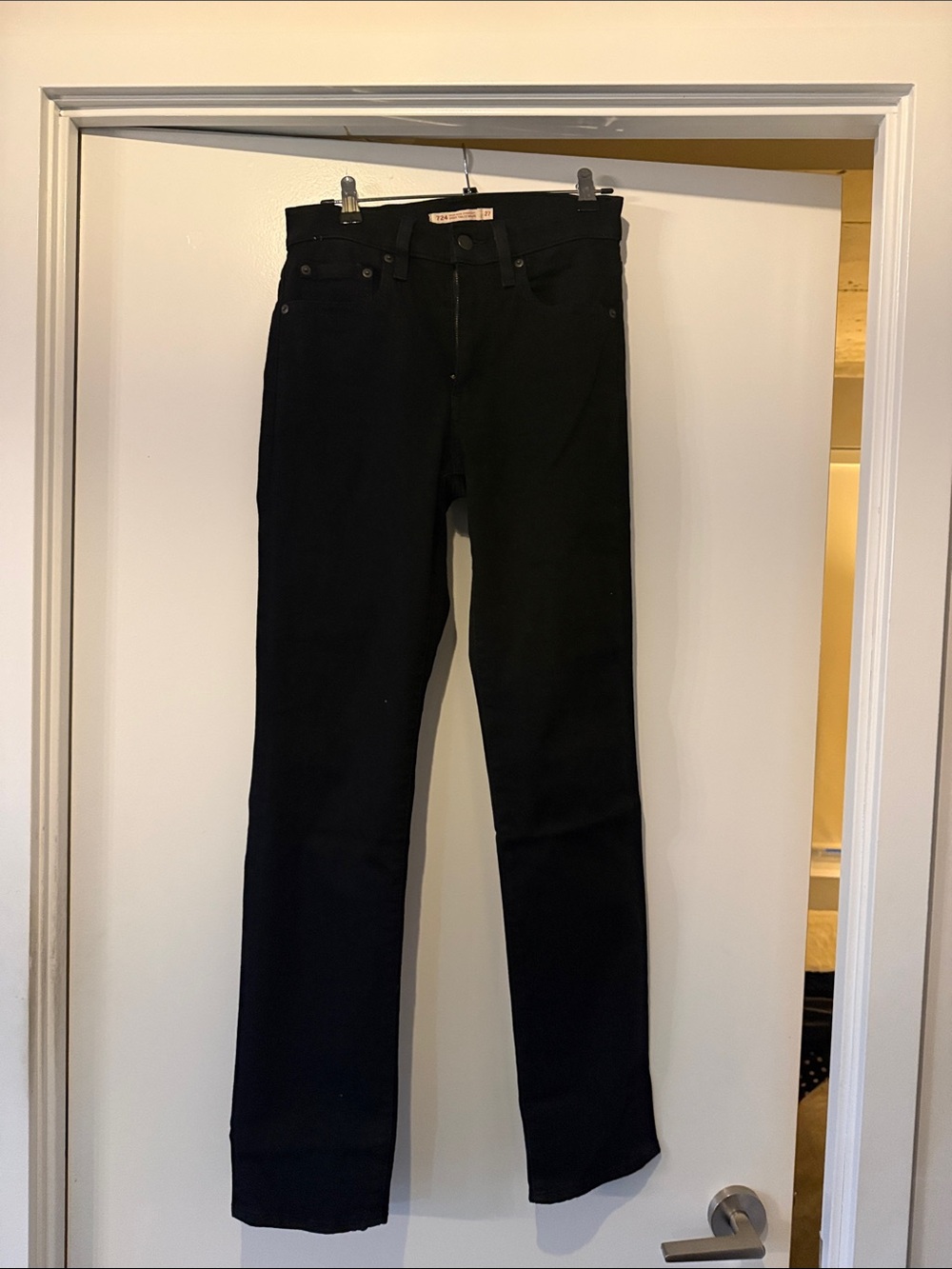 Black Women's Straight-Leg Jeans - Brand Unknown